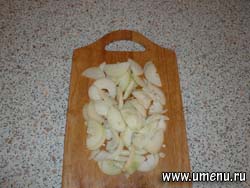 Горшочки с овощами и куриным филе