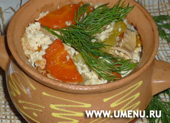 Горшочки с овощами и куриным филе