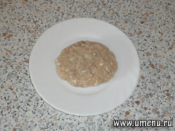 Куриные котлеты, жаренные с сыром